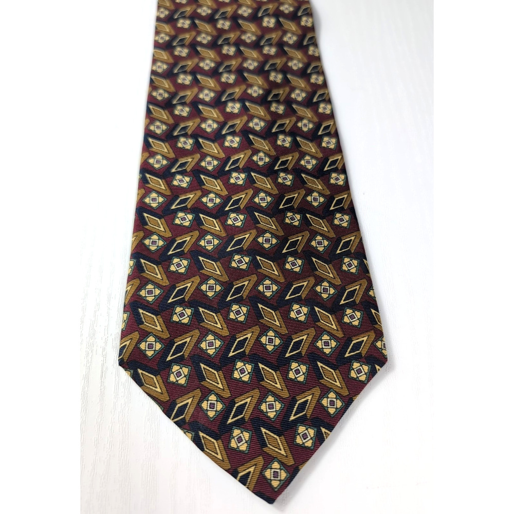 Christian Dior Monsieur Vintage Diamond Geometric 100% Silk USA Tie 58X3.75 - Picture 4 of 7